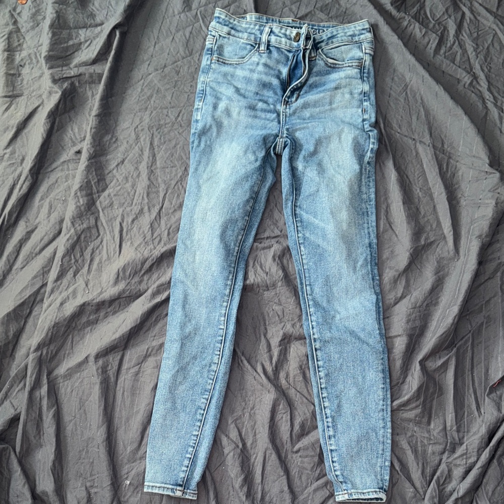 American Eagle Outfitters Light Blue Skinny Jeans